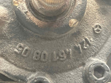 Load image into Gallery viewer, STEERING RACK 500SL 600SL 90 91 92 93 94 95 96 97 - 02 - NW414089