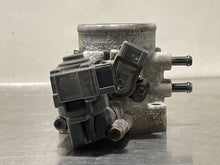 Load image into Gallery viewer, THROTTLE BODY Magentis Optima Sonata 01 02 03 04 - 07 - NW178035