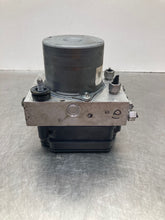Load image into Gallery viewer, ABS Pump Jeep Cherokee 2016 - NW413549