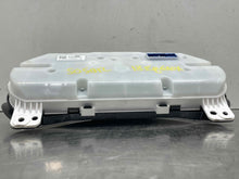 Load image into Gallery viewer, Speedometer Cluster Chevrolet Equinox 2018 - NW414073