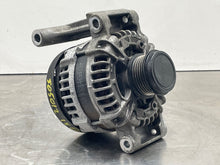 Load image into Gallery viewer, Alternator Chevrolet Equinox 2018 - NW413557