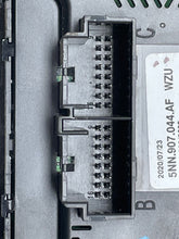 Load image into Gallery viewer, Temperature Controls Volkswagen Tiguan 2020 - NW414344