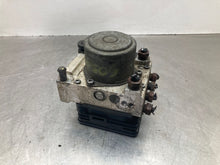 Load image into Gallery viewer, ABS Pump SILVERADO 1500 PICKUP 2016 - NW414242
