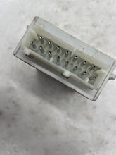 Load image into Gallery viewer, Computer BMW Z3 1999 - NW30877
