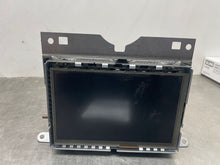 Load image into Gallery viewer, Info-Gps Screen Land Rover LR4 2016 - NW415587