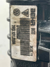 Load image into Gallery viewer, RADIATOR Volkswagen Touareg 11 12 13 14 15 16 17 - NW415712