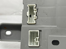 Load image into Gallery viewer, BODY CONTROL MODULE BCM COMPUTER Cx-7 2007 07 2008 08 2009 09 - NW34042