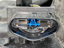 Load image into Gallery viewer, Radiator Fan Assembly PORSCHE CAYENNE 2013 - NW415390