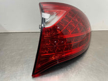 Load image into Gallery viewer, OUTER TAIL LIGHT LAMP Porsche Cayenne 11 12 13 14 Right - NW415907