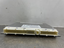 Load image into Gallery viewer, SUSPENSION CONTROL MODULE COMPUTER Cayenne 11 12 13 14 15 16 - NW415298