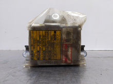 Load image into Gallery viewer, AIR BAG COMPUTER 4 Runner 1996 96 1997 97 1998 98 - NW416103