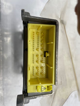 Load image into Gallery viewer, Air Bag computer Corolla 2004 04 2005 05 2006 06 07 08 - NW38209