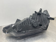 Load image into Gallery viewer, Headlight Lamp Assembly Acura TLX 2020 - NW416920