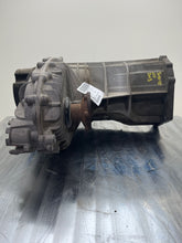 Load image into Gallery viewer, TRANSFER CASE Audi Q7 2011 11 2012 12 2013 13 2014 14 2015 15 - NW417186