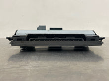 Load image into Gallery viewer, Temperature Controls Land Rover Evoque 2016 - NW417451