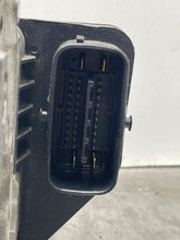 Load image into Gallery viewer, ABS Pump LEXUS IS300 2016 - NW417608