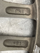 Load image into Gallery viewer, Wheel Rim LEXUS IS300 2016 - NW418293