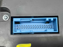 Load image into Gallery viewer, SPEEDOMETER CLUSTER Volkswagen Golf Golf GTI 2012 12 2013 13 - NW418184