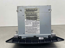 Load image into Gallery viewer, RADIO Mercedes-Benz C250 C300 C350 C63 2012 12 - NW418097