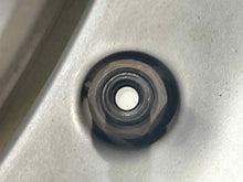 Load image into Gallery viewer, Wheel Rim Volkswagen Tiguan 2010 - NW418743