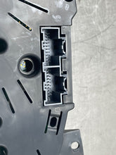 Load image into Gallery viewer, Speedometer Cluster Jeep Liberty 2008 - NW419778