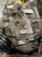 Load image into Gallery viewer, Transmission SAAB 9-3 2010 - NW418708