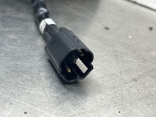 Load image into Gallery viewer, SIDE VIEW MIRROR Ford Focus 00 01 02 03 - 07 Power Left - NW419037