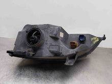 Load image into Gallery viewer, HEADLIGHT LAMP ASSEMBLY Ford Focus 2005 05 2006 06 2007 07 Right - NW419397