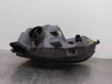 Load image into Gallery viewer, HEADLIGHT LAMP ASSEMBLY Ford Focus 2005 05 2006 06 2007 07 Right - NW419397
