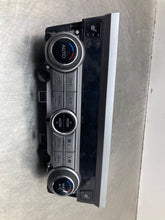 Load image into Gallery viewer, TEMPERATURE CONTROLS Subaru Legacy 2015 15 2016 16 2017 17 - NW419391