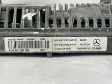 Load image into Gallery viewer, INFO-GPS SCREEN Mercedes-Benz E350 E550 E63 2010 10 2011 11 - NW105649