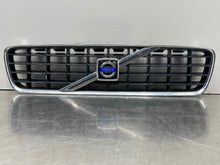 Load image into Gallery viewer, GRILLE Volvo S60 2001 01 2002 02 2003 03 2004 04 - NW98779
