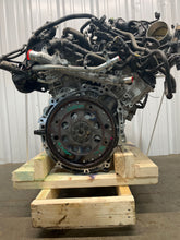 Load image into Gallery viewer, ENGINE MOTOR Murano Murano Cross Cabriolet 18-20 3.5L VIN A - NW420359