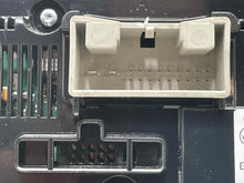 Load image into Gallery viewer, Temperature Controls Volkswagen Passat 2016 - NW420561