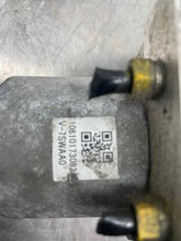 Load image into Gallery viewer, ABS ANTI-LOCK BRAKE PUMP Honda CR-V 2010 10 2011 11 - NW420087