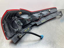 Load image into Gallery viewer, TAIL LIGHT LAMP ASSEMBLY Honda CR-V 07 08 09 10 11 Right - NW420948