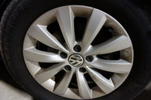 Load image into Gallery viewer, WHEEL RIM Beetle Passat 12 13 14 15 16x6-1/2 ALLOY - NW201540