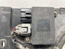 Load image into Gallery viewer, Radiator Fan Assembly Toyota Matrix 2010 - NW64628