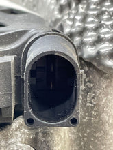 Load image into Gallery viewer, ALTERNATOR Volvo XC90 S80 2005 05 2006 06 2007 07 2008 08 09 10 11 - NW421121