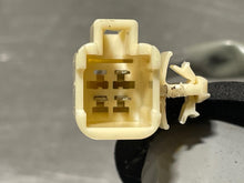 Load image into Gallery viewer, TRUNK LID MOUNTED TAIL LIGHT LAMP Toyota Camry 07 08 09 Right - NW182262