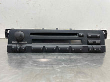 Load image into Gallery viewer, RADIO BMW 320i 330i M3 2002 02 03 04 05 06 AM/FM/CD - NW421479