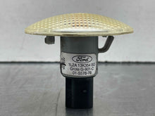 Load image into Gallery viewer, Park Lamp Light MOUNTAINEER 2002 - NW81715