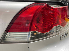 Load image into Gallery viewer, TAIL LIGHT LAMP ASSEMBLY Volvo C70 V70 XC70 06 07 08 09 10 Left - NW422338