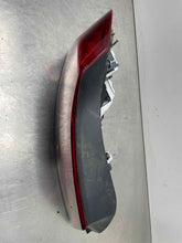 Load image into Gallery viewer, TAIL LIGHT LAMP ASSEMBLY Volvo C70 V70 XC70 06 07 08 09 10 Left - NW422338