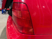 Load image into Gallery viewer, TAIL LIGHT LAMP ASSEMBLY Jetta Jetta III Jetta IV 1999-2003 Left - NW445209