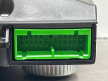 Load image into Gallery viewer, RADIO CONTROLS Volvo C70 S60 S80 V60 V70 XC60 XC70 14 15 16 17 18 - NW422659