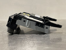 Load image into Gallery viewer, RADIO CONTROLS Buick Regal 2014 14 - NW135474