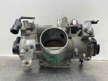 Load image into Gallery viewer, THROTTLE BODY XJ8 XK8 1999 99 2000 00 2001 01 02 03 - NW422728