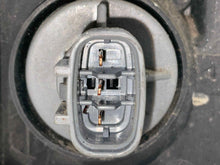 Load image into Gallery viewer, HEADLIGHT LAMP ASSEMBLY Mitsubishi Endeavor 04 05 06 07 08 Left - NW422972