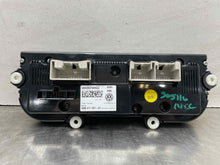 Load image into Gallery viewer, Temperature Controls Volkswagen EOS 2015 - NW423411